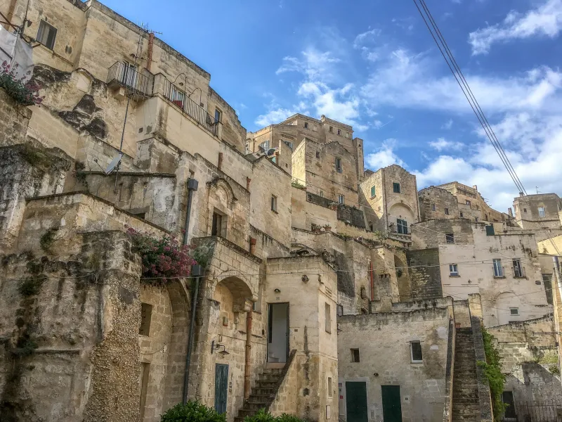 Oltre Roma e Firenze: dieci gioielli UNESCO italiani che i turisti stranieri non trovano mai nelle loro guide