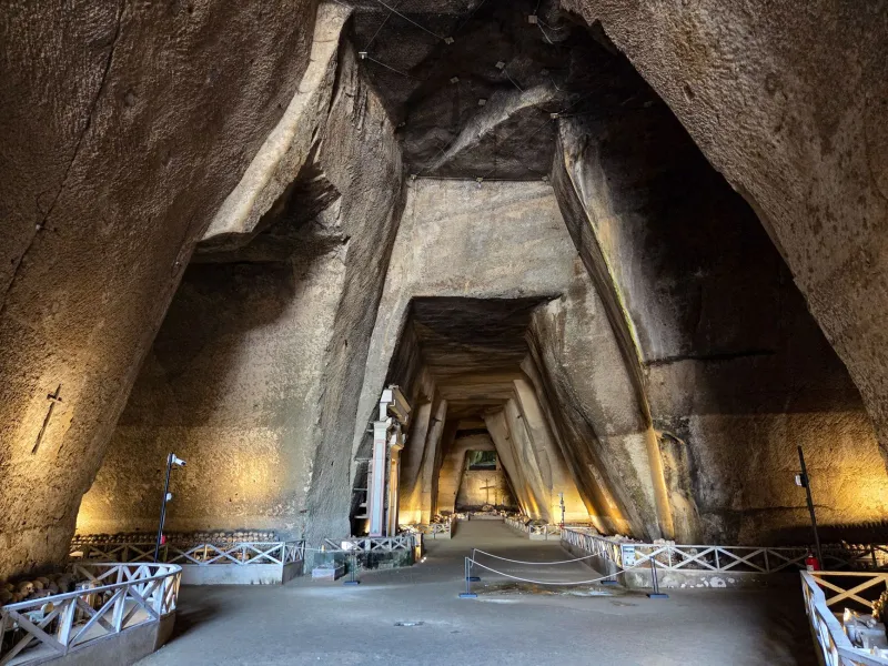 Sotto i piedi di Napoli: un mondo antico che aspetta solo di essere scoperto